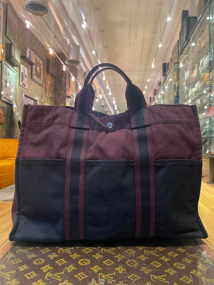 Hermes Fourre Tout MM Tote Bag Black/Bordeaux