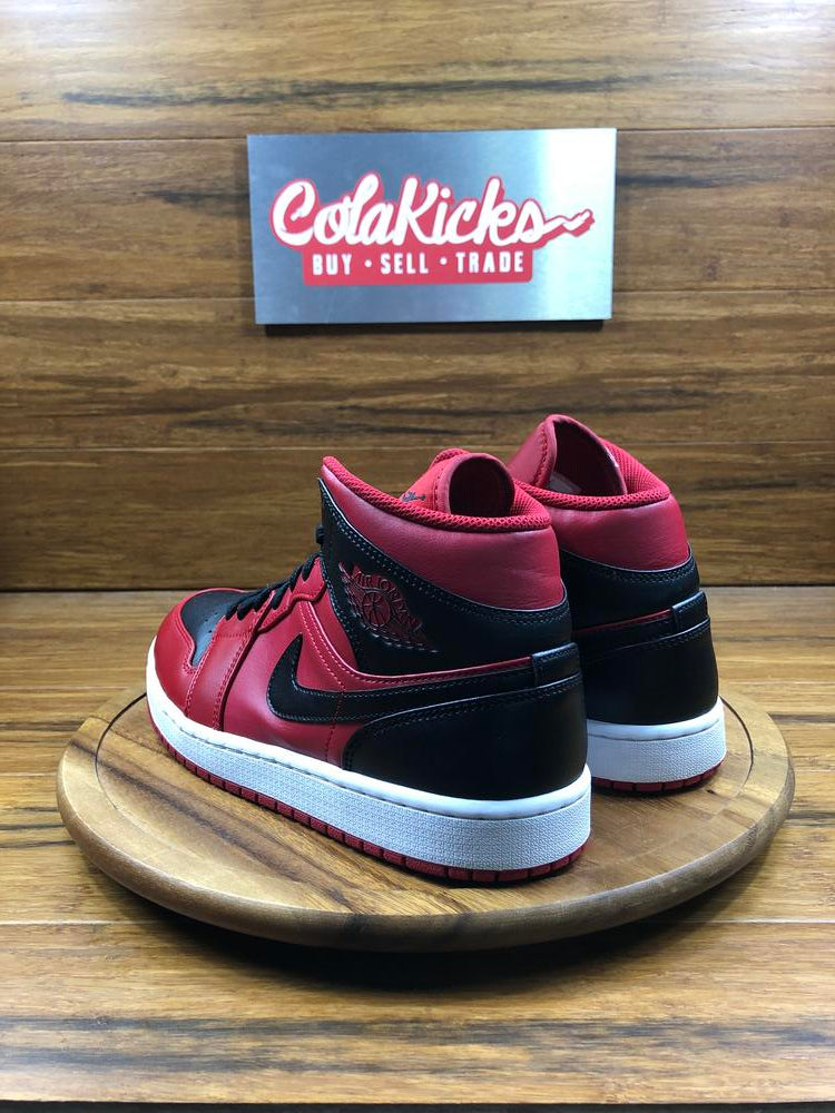 Jordan 1 Mid Reverse Bred (2021)