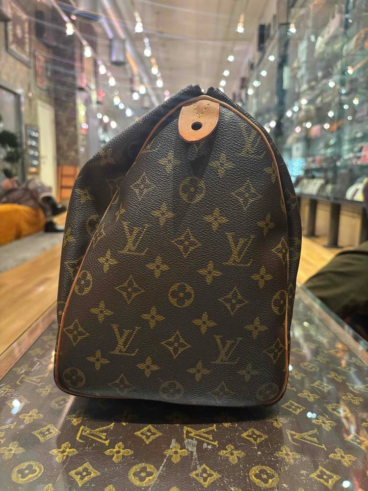 Louis Vuitton Monogram Speedy 40