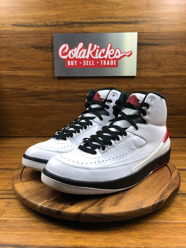 Jordan 2 Retro OG Chicago (2022)