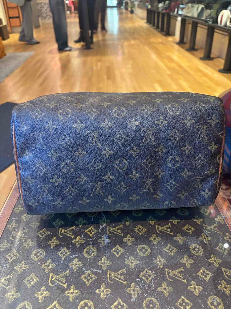 Louis Vuitton Monogram Speedy 30 (1984)