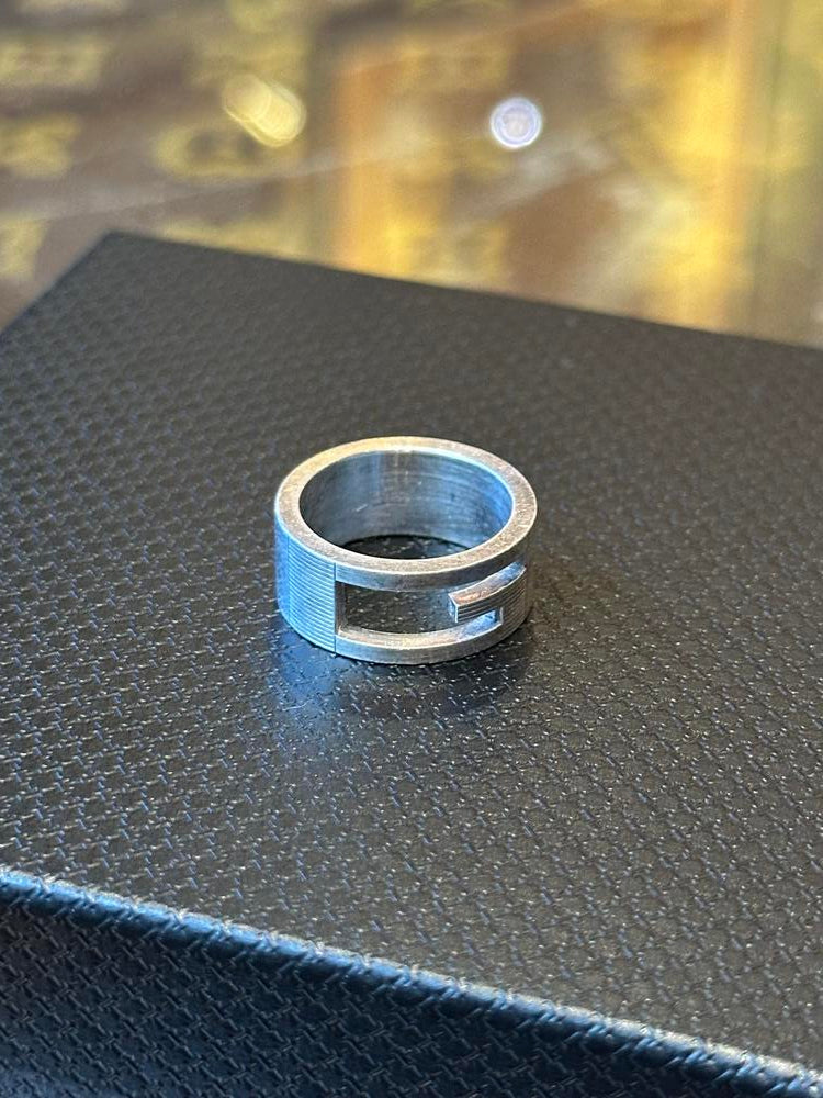 Gucci Sterling Silver G Ring Silver