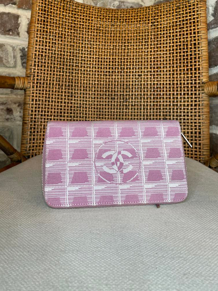 Chanel pink canvas wallet