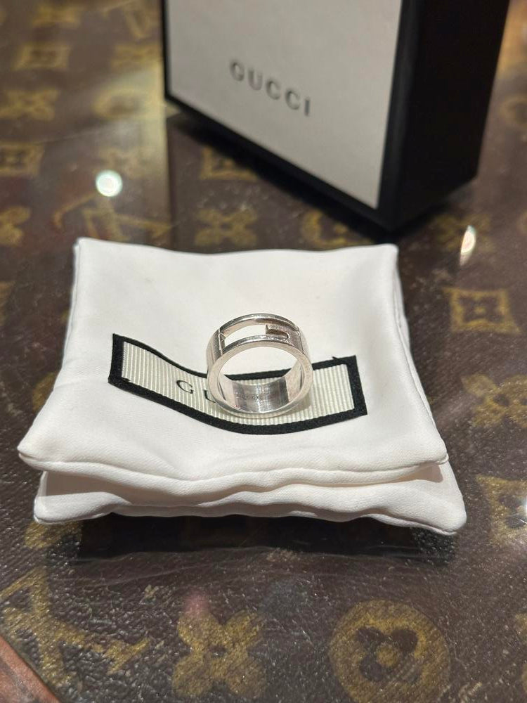 Gucci Sterling Silver G Ring Silver