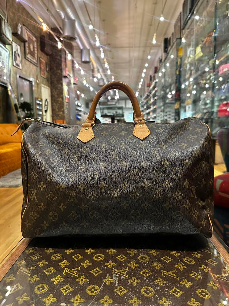 Louis Vuitton Monogram Speedy 40