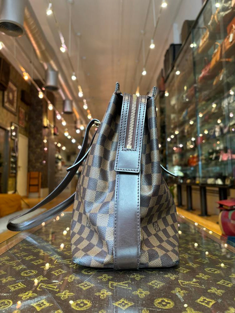 Louis Vuitton Chelsea Shoulder Tote