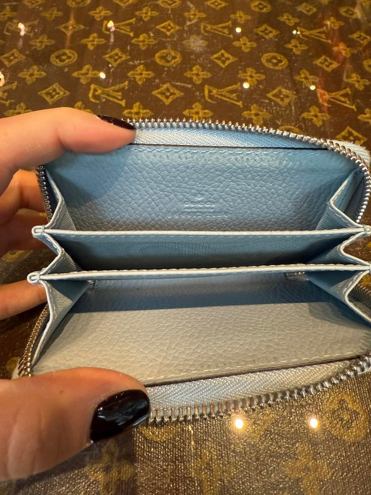 Gucci GG Baby Blue Leather Zip Cardholder