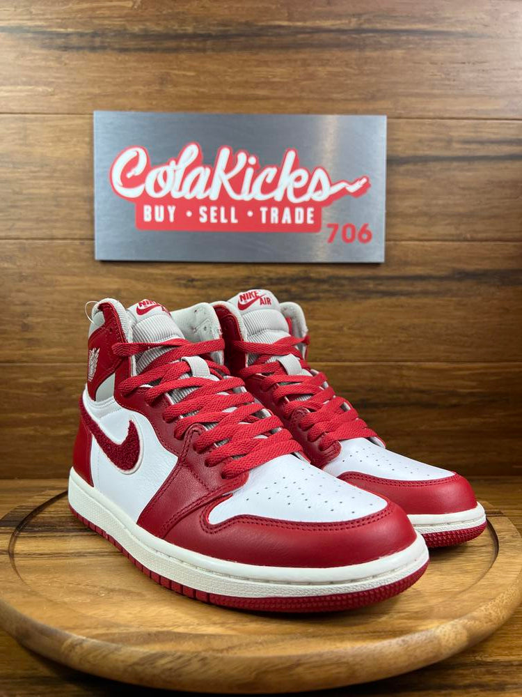 Jordan 1 Retro High OG Varsity Red (Women's)