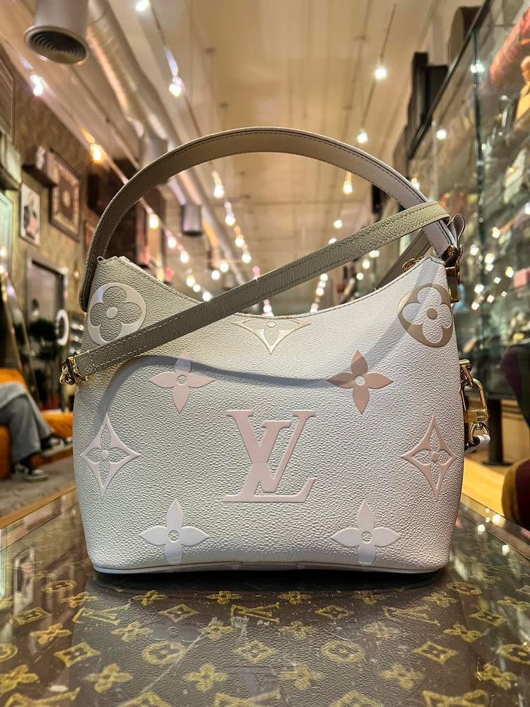 Louis Vuitton Spring in the City Hobo Sunset Khaki Marshmallow