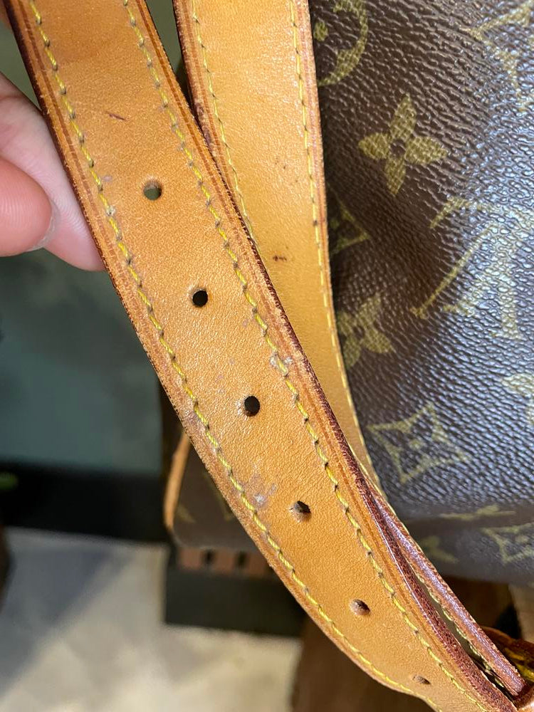 Louis Vuitton Monogram Bandouliere 50