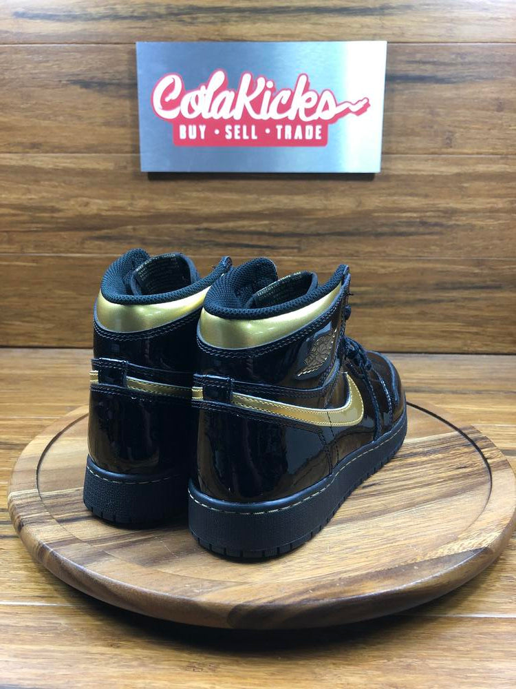 Jordan 1 Retro High Black Metallic Gold (2020) (GS)