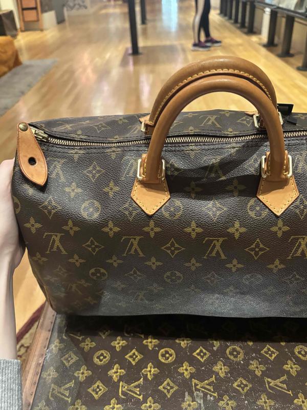 Louis Vuitton Monogram Speedy 40