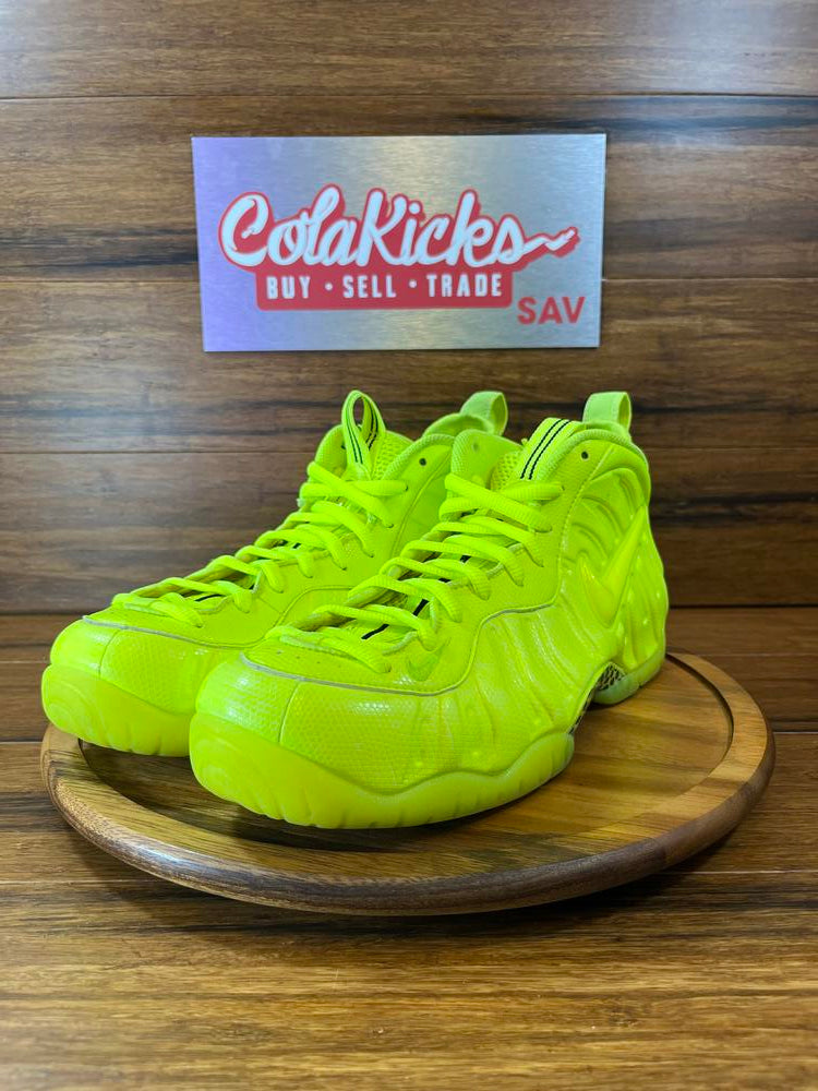 Nike Air Foamposite Pro Volt (2021)