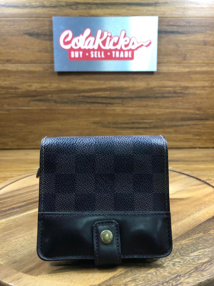 Louis Vuitton Zip Bifold Damier