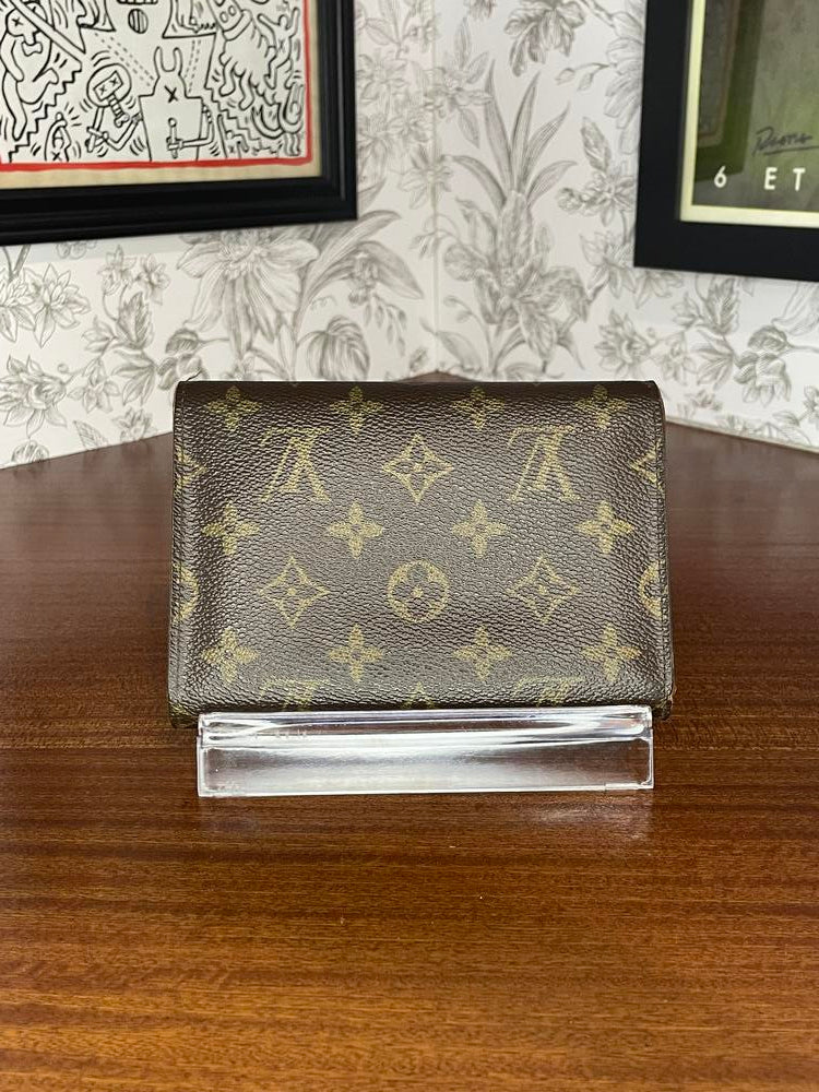 Louis Vuitton Monogram Snap Wallet