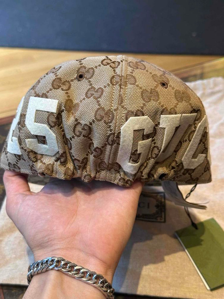 Gucci GG Supreme Canvas Ball Cap