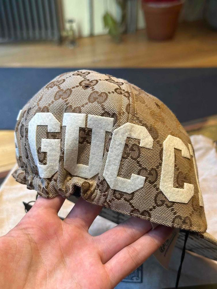 Gucci GG Supreme Canvas Ball Cap