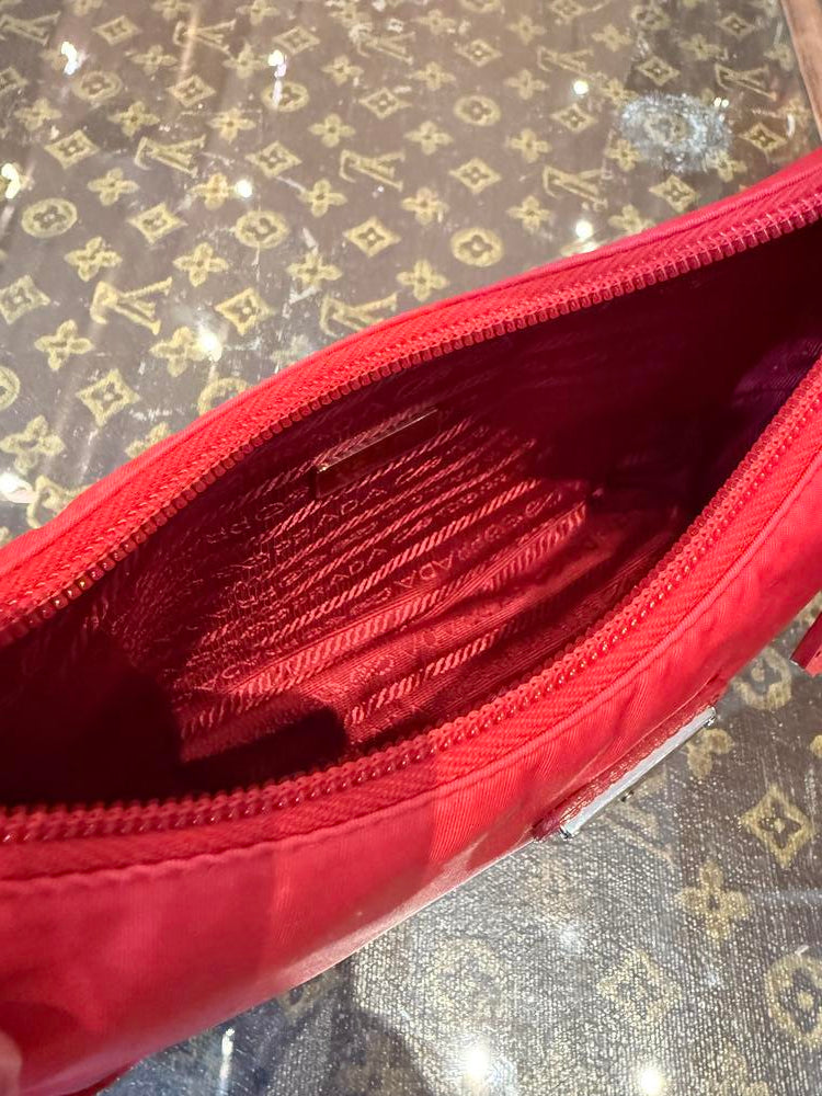 Prada Re-Nylon 2000 Pochette Red