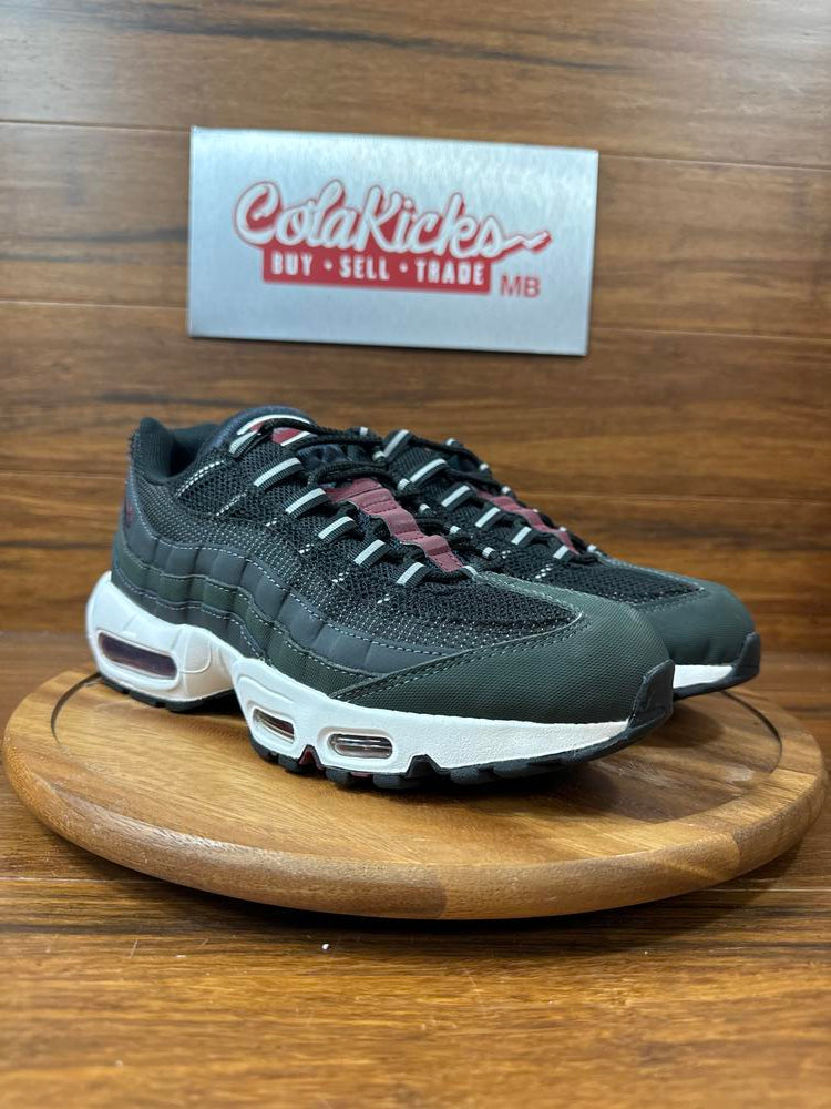 Nike Air Max 95 Anthracite Team Red