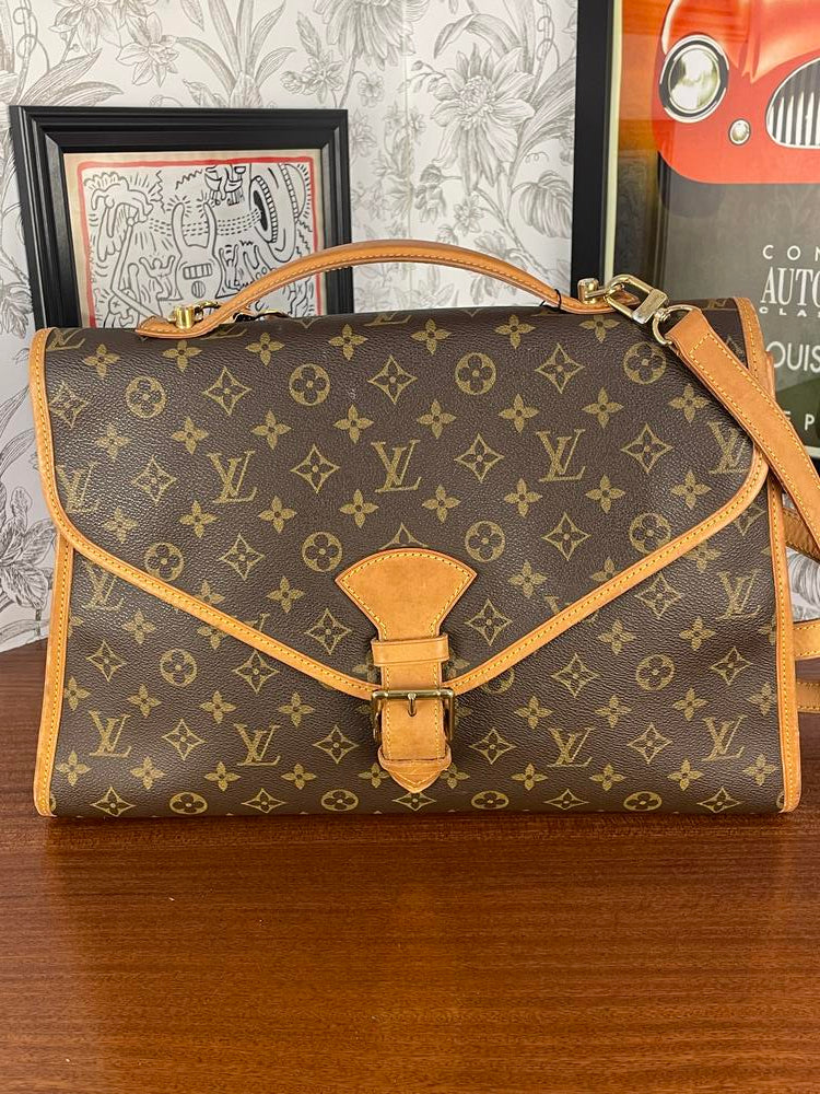 Louis Vuitton Monogram Messenger Bag