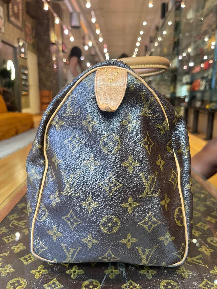 Louis Vuitton Monogram Speedy 30