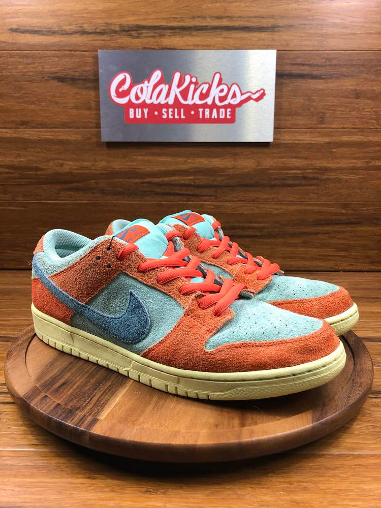 Nike SB Dunk Low Orange Emerald Rise