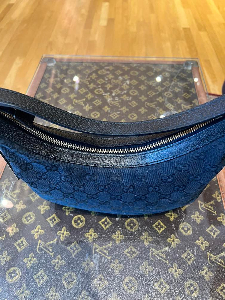 Gucci GG Pochette Shoulder Bag Black