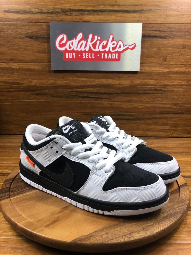 Nike SB Dunk Low TIGHTBOOTH