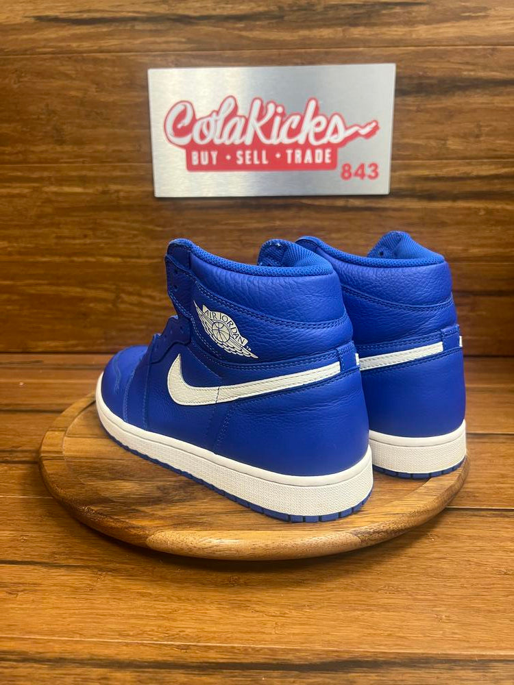 Jordan 1 Retro High Hyper Royal