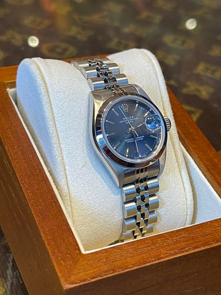 Stainless Rolex Datejust 26mm (Blue Dial)