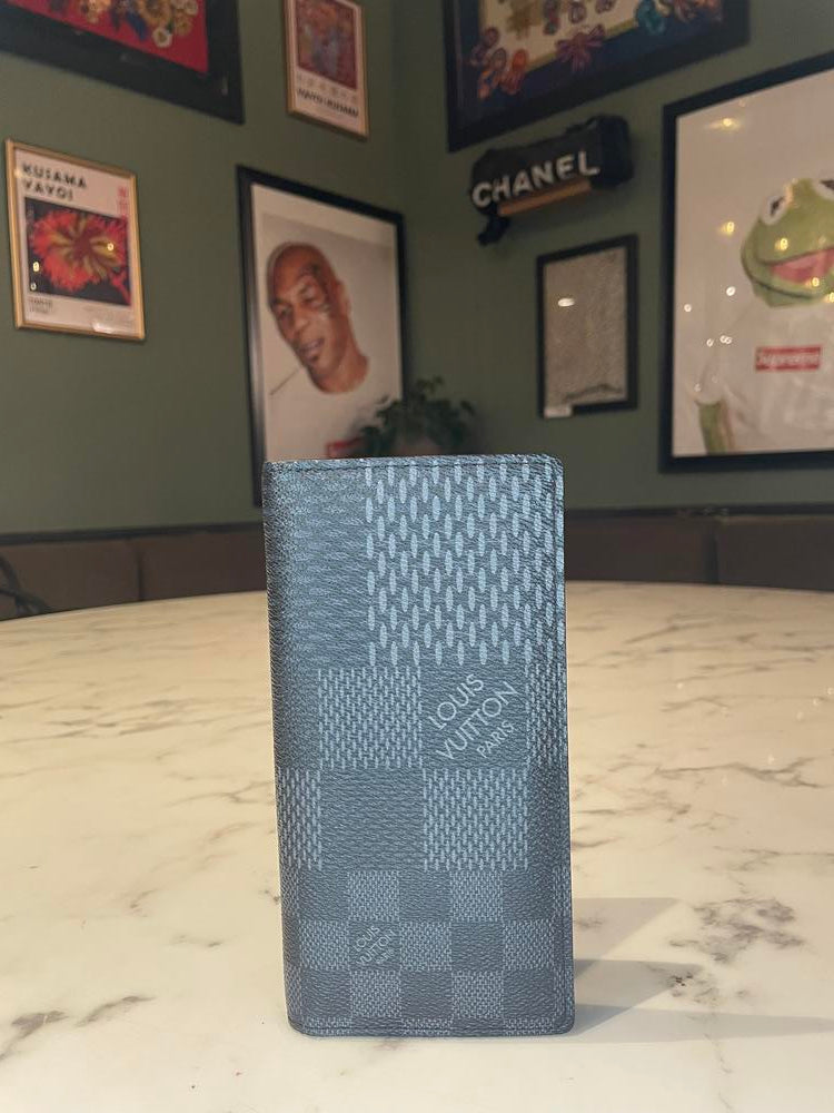 Louis Vuitton Damier Graphite Brazza Wallet