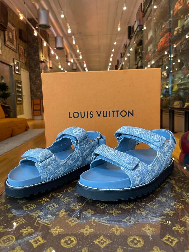 Louis Vuitton Paseo Flat Sandal (lightly pre-loved)