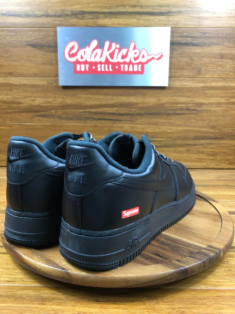 Nike Air Force 1 Low Supreme Black