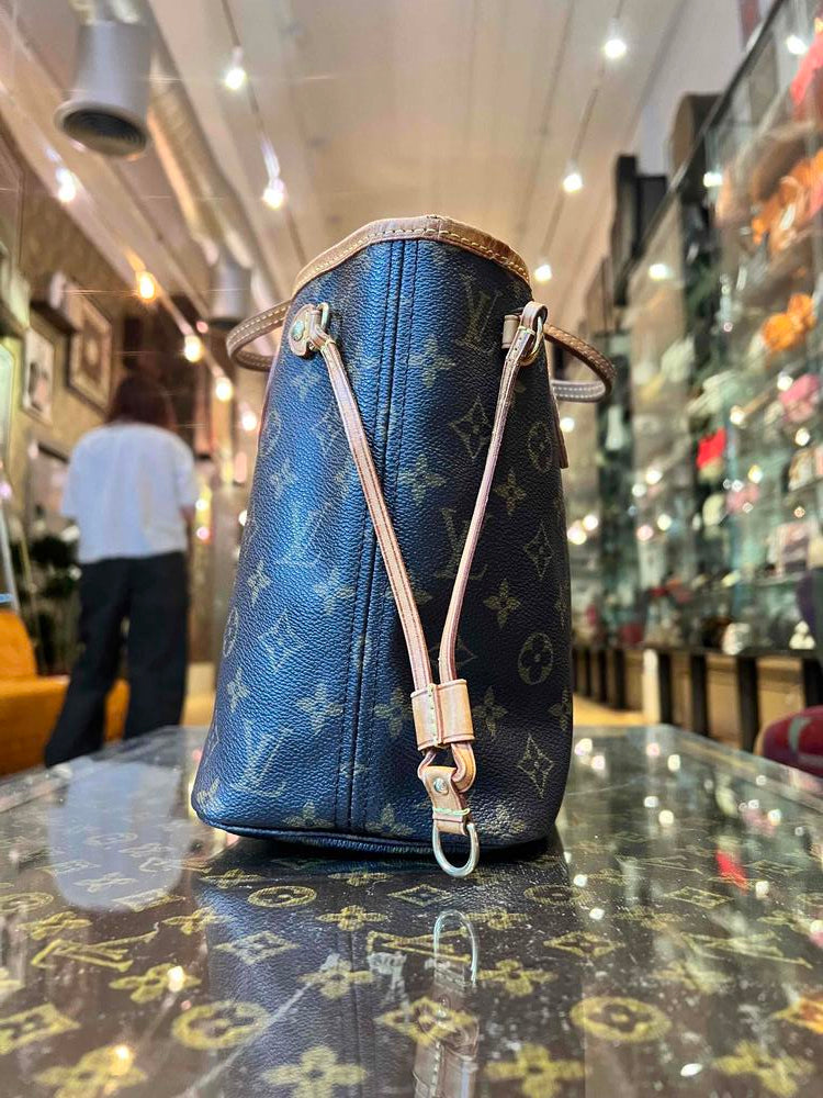 Louis Vuitton Monogram Neverfull PM