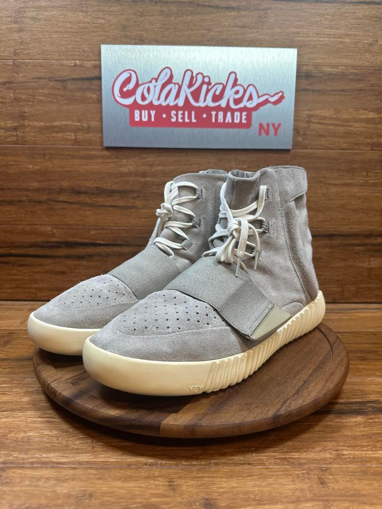 adidas Yeezy Boost 750 OG Light Brown (no OG laces)