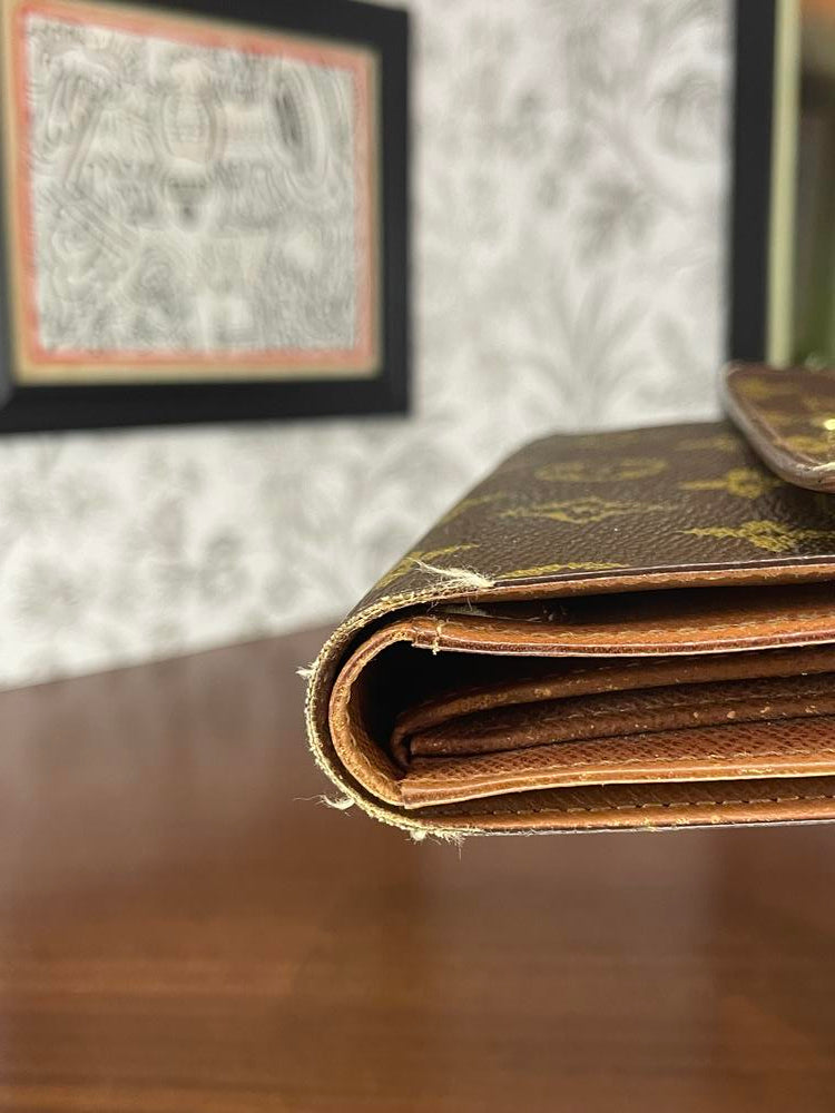 Louis Vuitton Monogram Snap Wallet