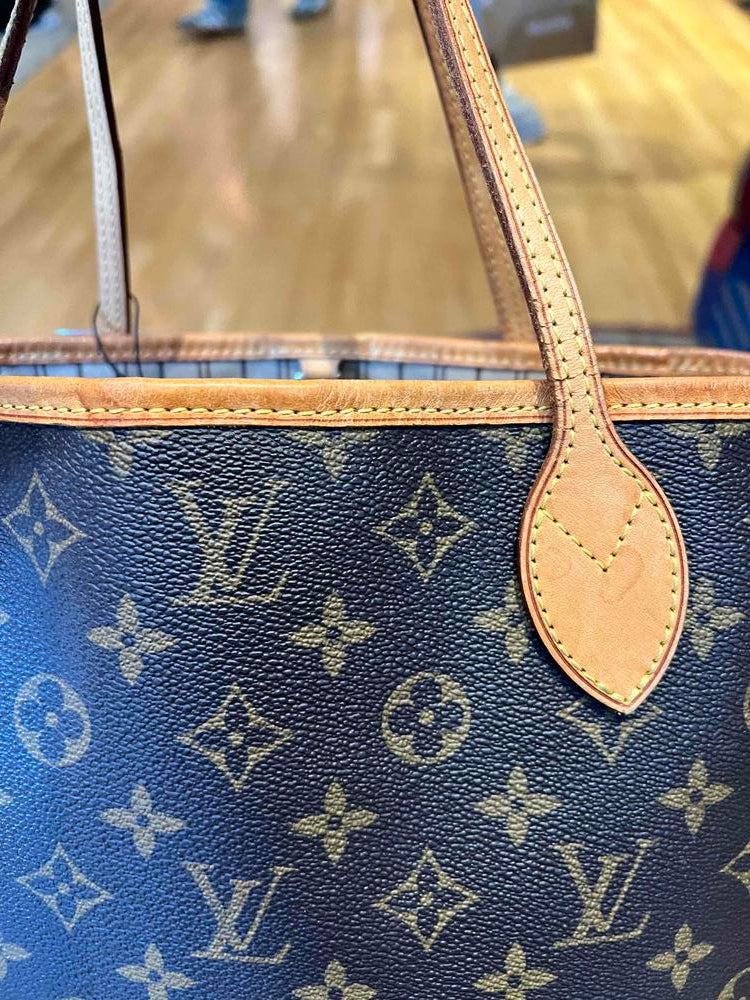 Louis Vuitton Monogram Neverfull PM