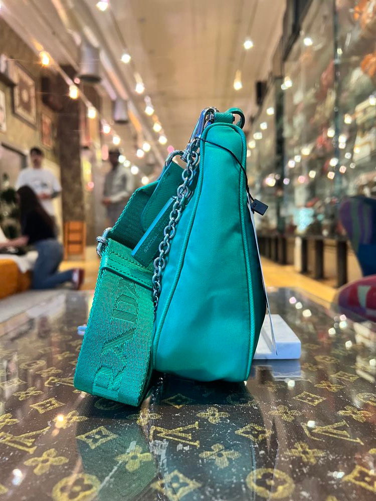 Prada Tessuto Nylon Re-Edition 2005 Shoulder Bag Green