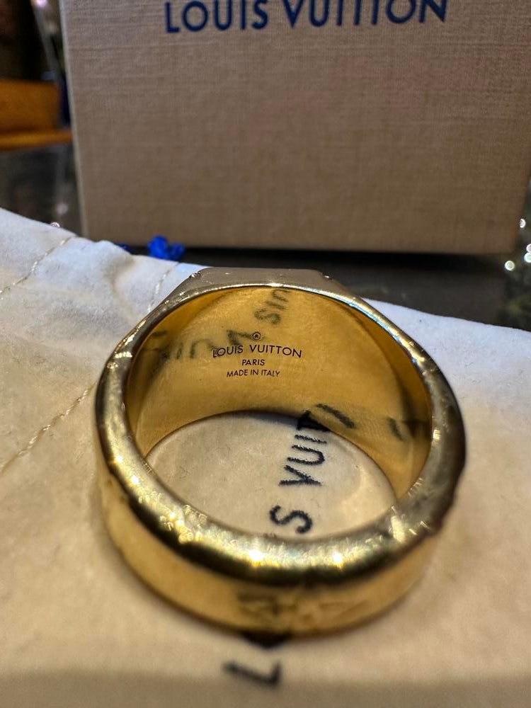 Louis Vuitton Monogram Signet Ring Gold