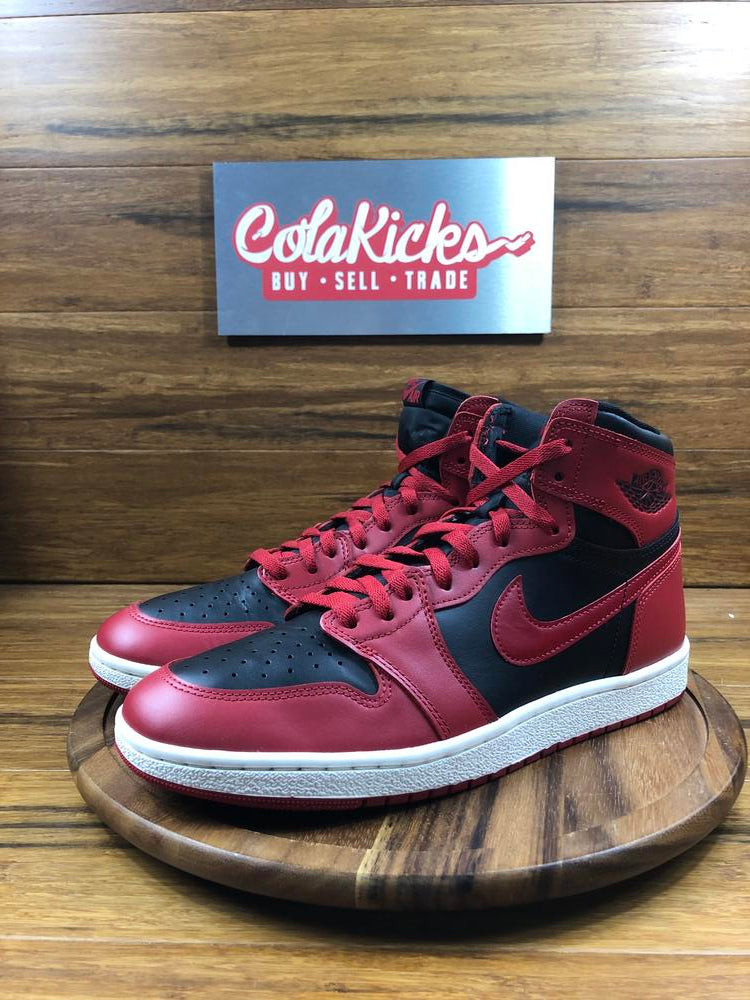 Jordan retailer 1 Varsity Red Retro High Shoes