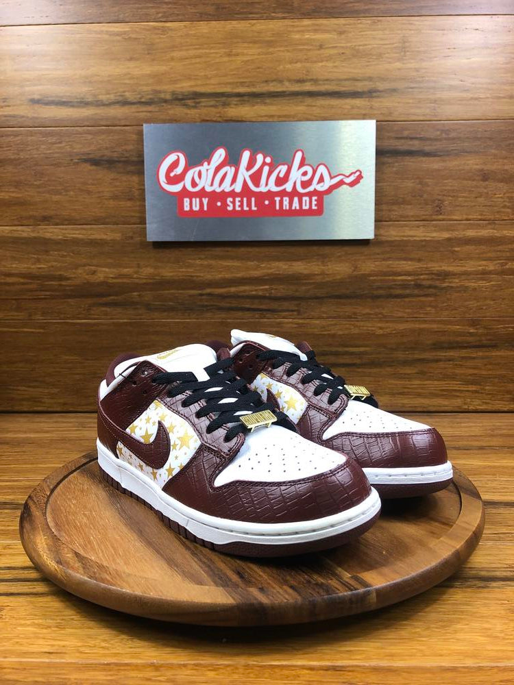 Nike SB Dunk Low Supreme Stars Barkroot Brown (2021)