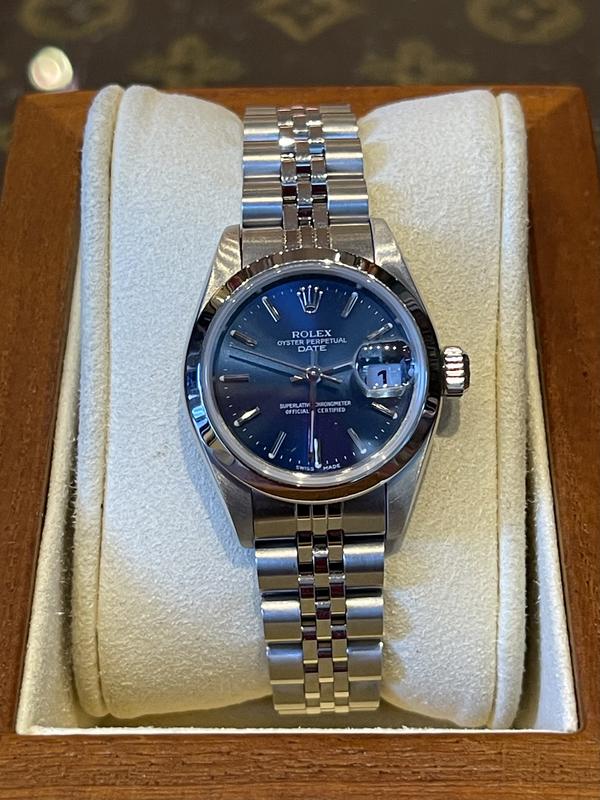 Stainless Rolex Datejust 26mm (Blue Dial)