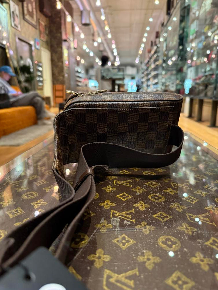 Louis Vuitton Damier Ebene Geronimo