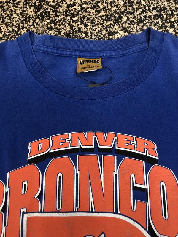 Vintage Denver Broncos Tee