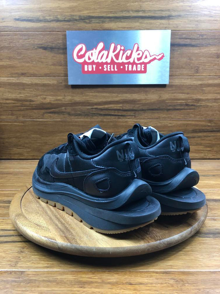 Nike Vaporwaffle sacai Black Gum