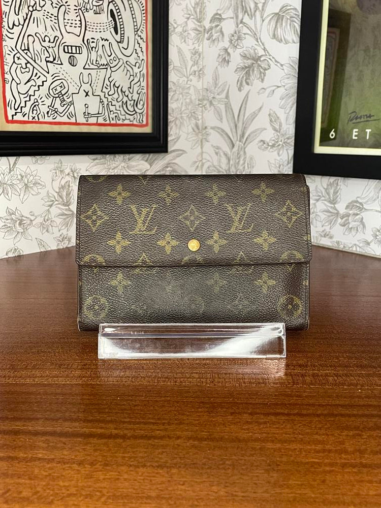 Louis Vuitton Monogram Large Snap Wallet