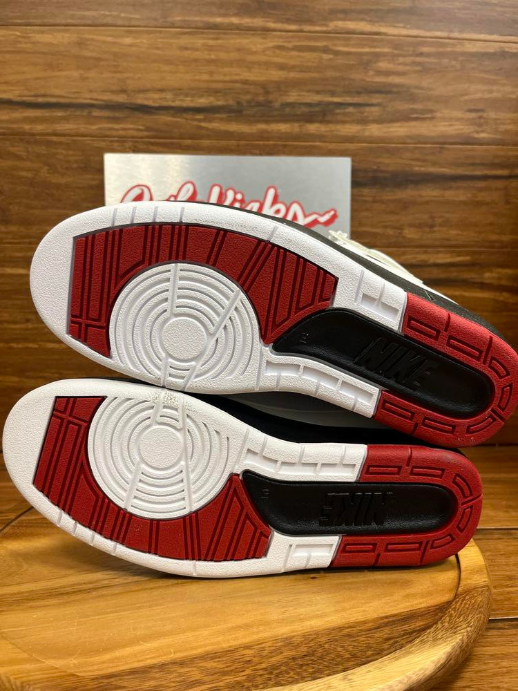 Jordan 2 Retro OG Chicago (2022)