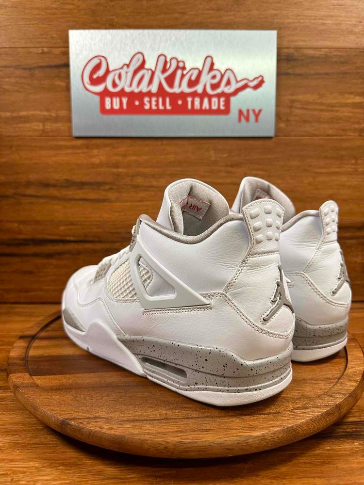 Jordan 4 Retro White Oreo (2021)