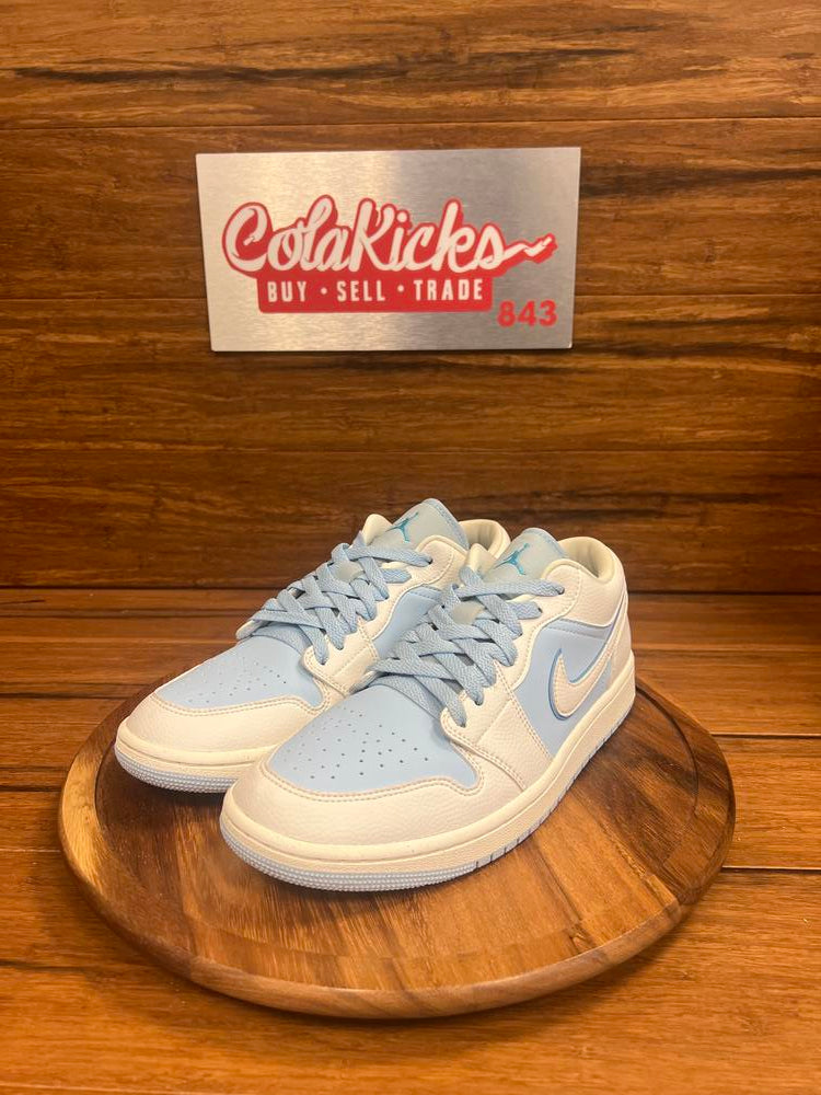 Jordan 1 Low SE Reverse Ice Blue (Women's)