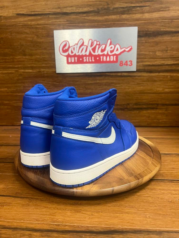 Jordan 1 Retro High Hyper Royal